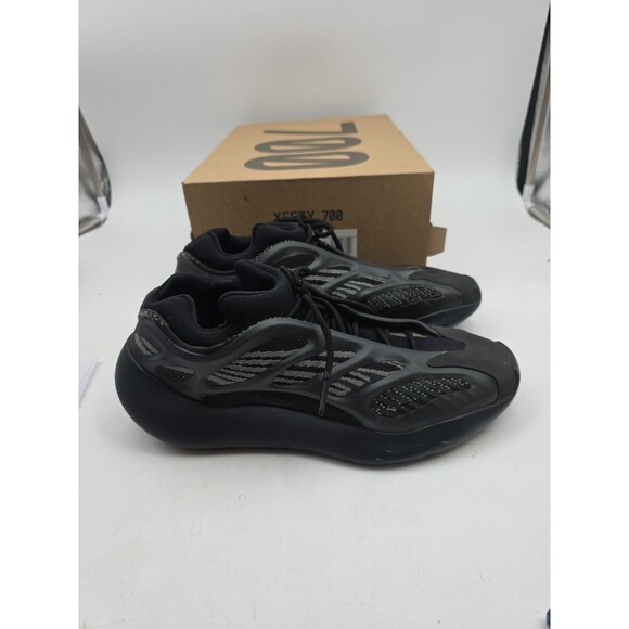Size 11 Adidas Yeezy 700 V3 Alvah Shoes Black main image 5